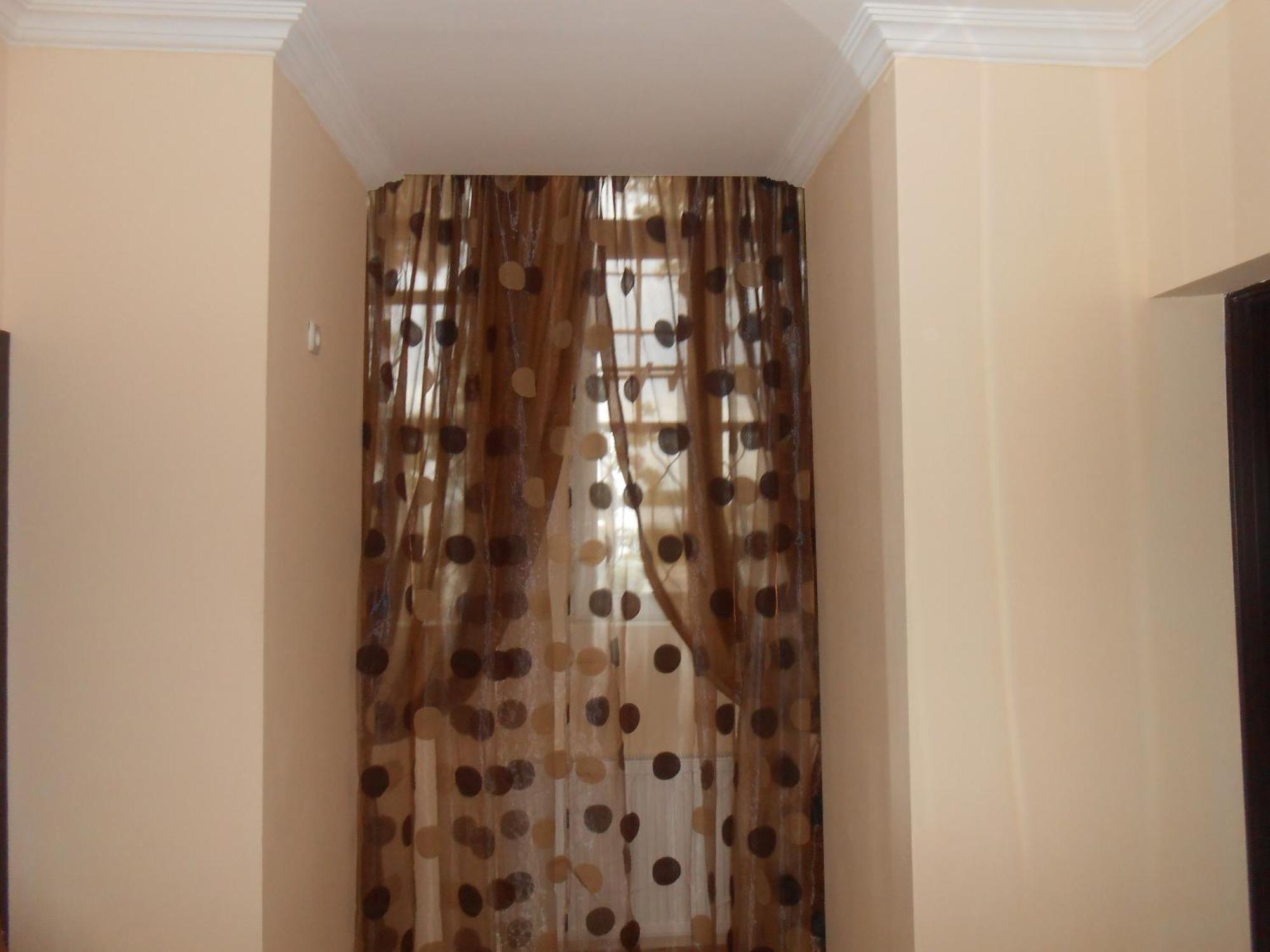 Noah'S Ark B&B Tbilisi Rum bild